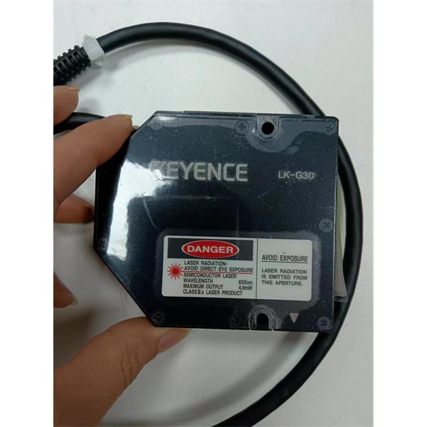 日本KEYENCE基恩士LK-G5000高精度CMOS激光位移傳感器感測(cè)頭LK-H008W